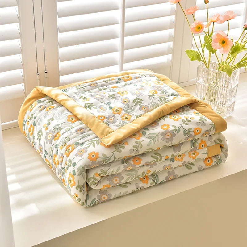 Lightweight Cooling-Feel Summer Blanket
